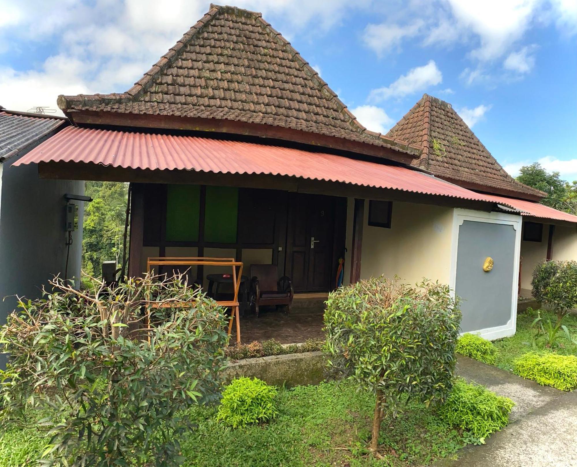 Kampoeng Joglo Ijen Villa Banyuwangi  Kamer foto