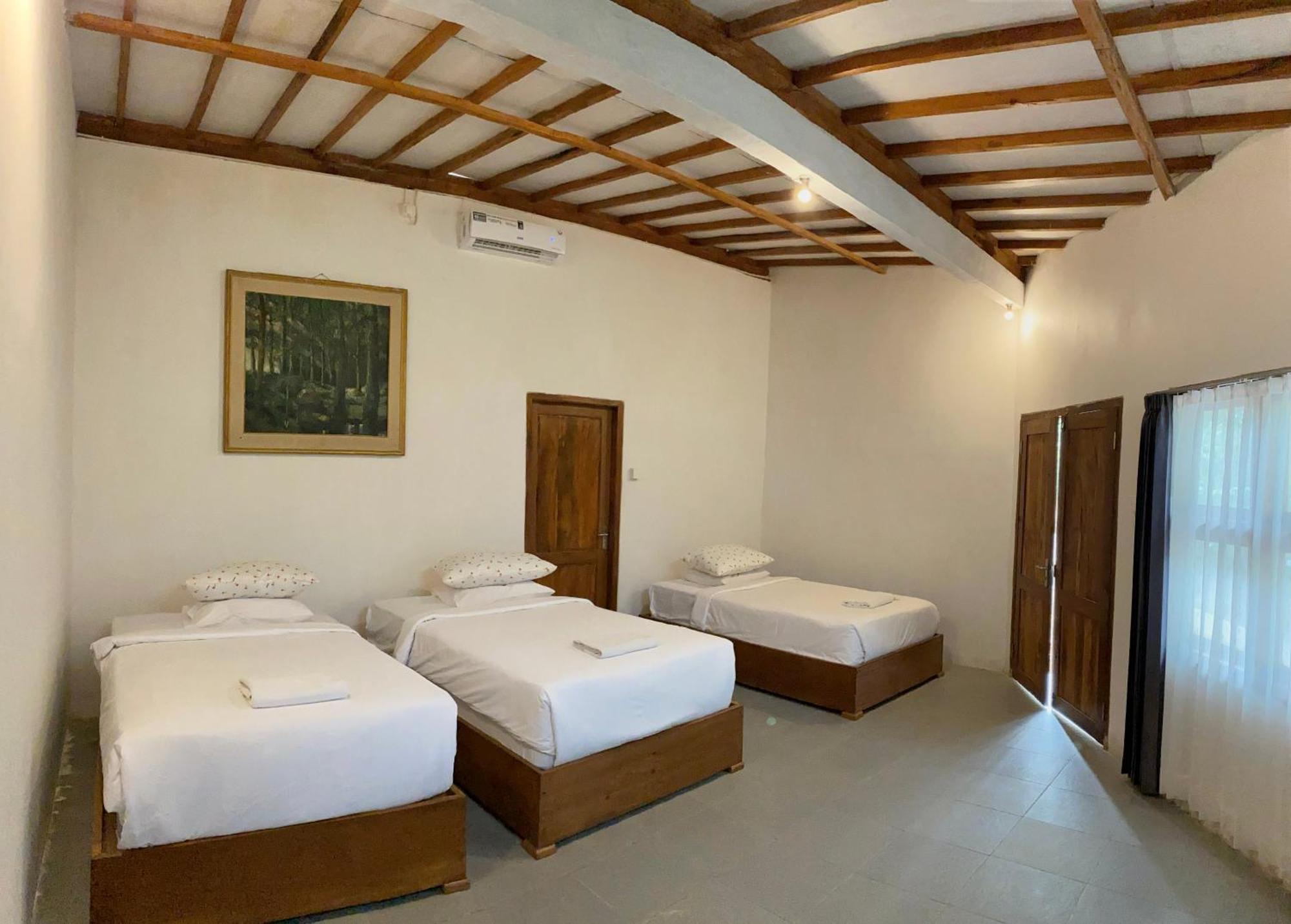 Kampoeng Joglo Ijen Villa Banyuwangi  Kamer foto
